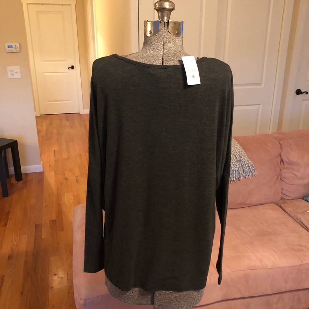 NWT MEDIUM “STAY HUMBLE” LONG SLEVE TEE - Picture 5 of 7